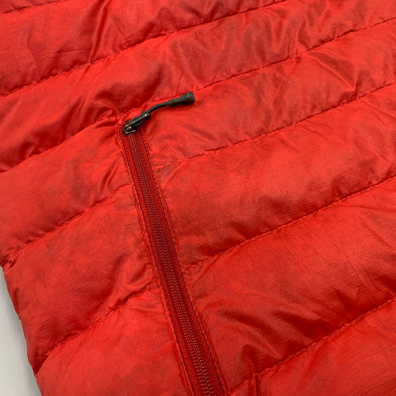 【現状渡し品】【メンズ】 patagonia パタゴニア DOWN SWEATER HOODY 84700FA12 ダウン セーター フーディー ジャケット 144-260921-as-32-izu サイズ：L カラー：レッド 万代Net店