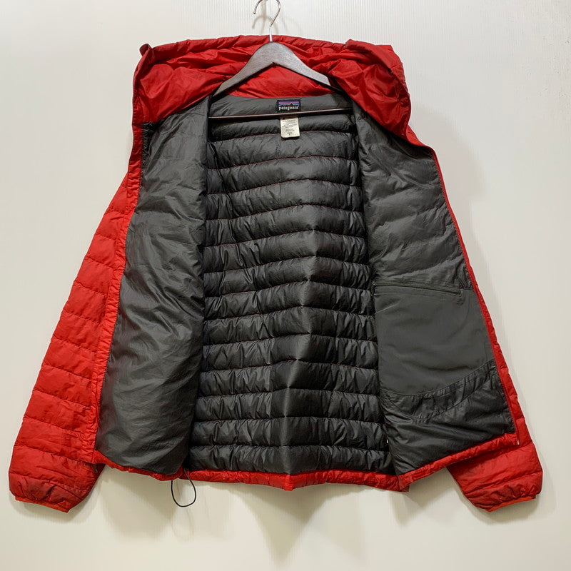 【現状渡し品】【メンズ】 patagonia パタゴニア DOWN SWEATER HOODY 84700FA12 ダウン セーター フーディー ジャケット 144-260921-as-32-izu サイズ：L カラー：レッド 万代Net店