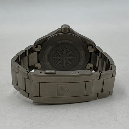【中古品】【メンズ/レディース】 TAG HEUER タグホイヤー AQUARACER PROFESSIONAL 200 SOLARGRAPH WBP1180.BF0000 アクアレーサー プロフェッショナル 200 ソーラーグラフ 腕時計 195-260919-as-24-izu カラー：シルバー×ブラック 万代Net店