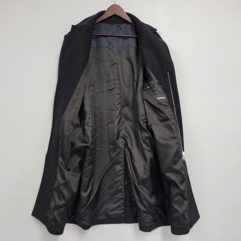 【中古品】【メンズ】 DIESEL ディーゼル TR750018 切替 ウール混 チェスターコート 141-260912-as-10-izu サイズ：L カラー：ブラック 万代Net店