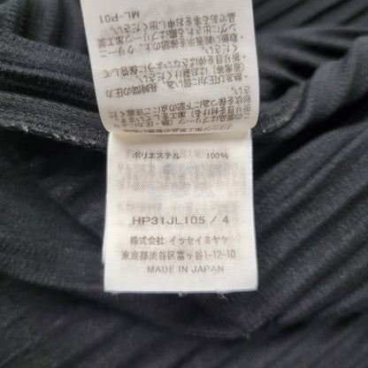 【中古品】【メンズ】 HOMME PLISSE ISSEY MIYAKE オム プリッセ イッセイミヤケ PLEATS CARDIGAN HP31JL105 プリーツカーディガン 140-260912-as-15-izu サイズ：4 カラー：ブラック 万代Net店