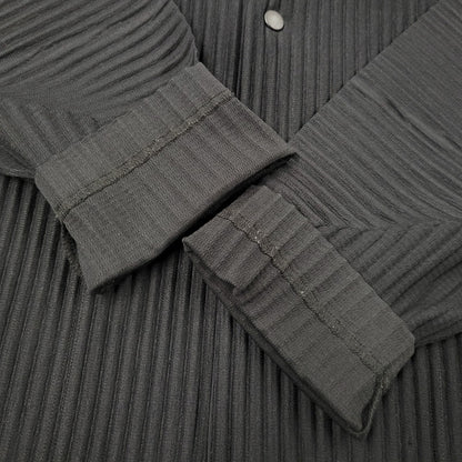 【中古品】【メンズ】 HOMME PLISSE ISSEY MIYAKE オム プリッセ イッセイミヤケ PLEATS CARDIGAN HP31JL105 プリーツカーディガン 140-260912-as-15-izu サイズ：4 カラー：ブラック 万代Net店