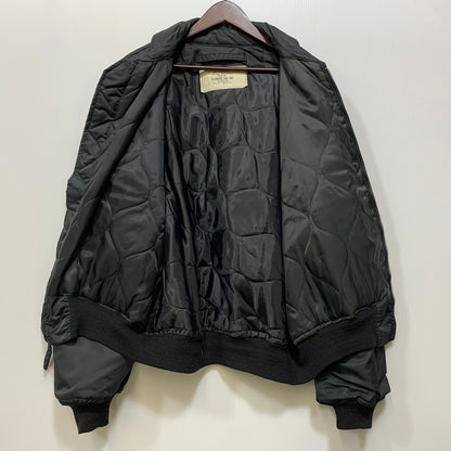【中古品】【メンズ】 U.S.AIR FORCE ユーエスエアフォース アメリカ空軍 CWU-45P JACKET ICN-87-J-1001 ジャケット 146-260913-as-11-izu サイズ：XL カラー：ブラック 万代Net店
