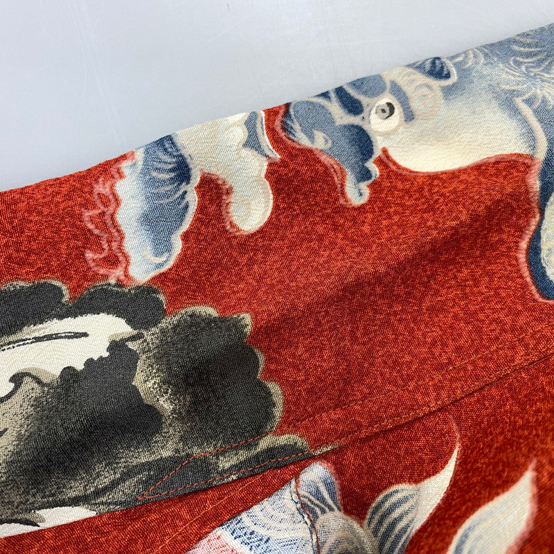 【中古品】【メンズ】 SUN SURF サンサーフ M32692B KARAJISHI BOTAN ALOHA SHIRT 唐獅子 牡丹 アロハ シャツ トップス 半袖 145-260914-cs-12-izu サイズ：M カラー：レッド 万代Net店
