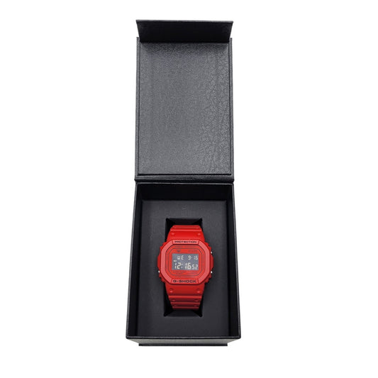 【中古美品】【メンズ/レディース】 G-SHOCK ジーショック DW-5600RRB-4JF DIGITAL QUARTZ デジタルクオーツ 腕時計 196-260916-yn-12-izu サイズ：48.9 × 42.8 × 13.4 mm カラー：レッド 万代Net店