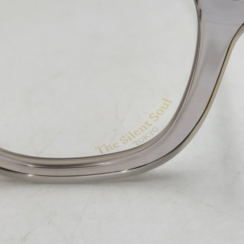 【中古品】【メンズ/レディース】 THE SILENT SOUL TOKYO ザ・サイレント・ソウル・トーキョー SUNGLASSES サングラス 203-260916-ya-18-izu サイズ：50口23-145 カラー：グレー系 万代Net店