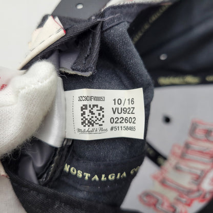 【中古品】【メンズ/レディース】 MITCHELL&NESS ミッチェル&ネス CHICAGO BULLS SNAPBACK CAP シカゴ ブルズ スナップバック キャップ 帽子 185-260920-as-16-izu サイズ：F カラー：グレー×ブラック 万代Net店