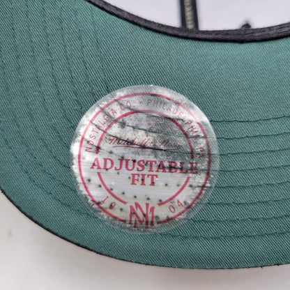 【中古品】【メンズ/レディース】 MITCHELL&NESS ミッチェル&ネス CHICAGO BULLS SNAPBACK CAP シカゴ ブルズ スナップバック キャップ 帽子 185-260920-as-16-izu サイズ：F カラー：グレー×ブラック 万代Net店