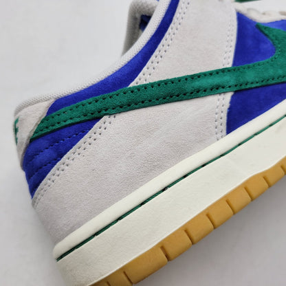 【中古品】【メンズ/レディース】 NIKE SB ナイキエスビー DUNK LOW ダンク ロー スニーカー 靴 160-260921-yn-08-izu サイズ：26.0cm カラー：ファントム/マラカイト/ハイパーロイヤル 万代Net店