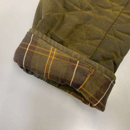 【現状渡し品】【メンズ】 BARBOUR バーブァー MWX0611OL71 15AW CHELSEA WAXED QUILTED JACKET チェルシー ワックスド キルティング ジャケット アウター 144-260915-cs-08-izu サイズ：XL カラー：カーキ 万代Net店