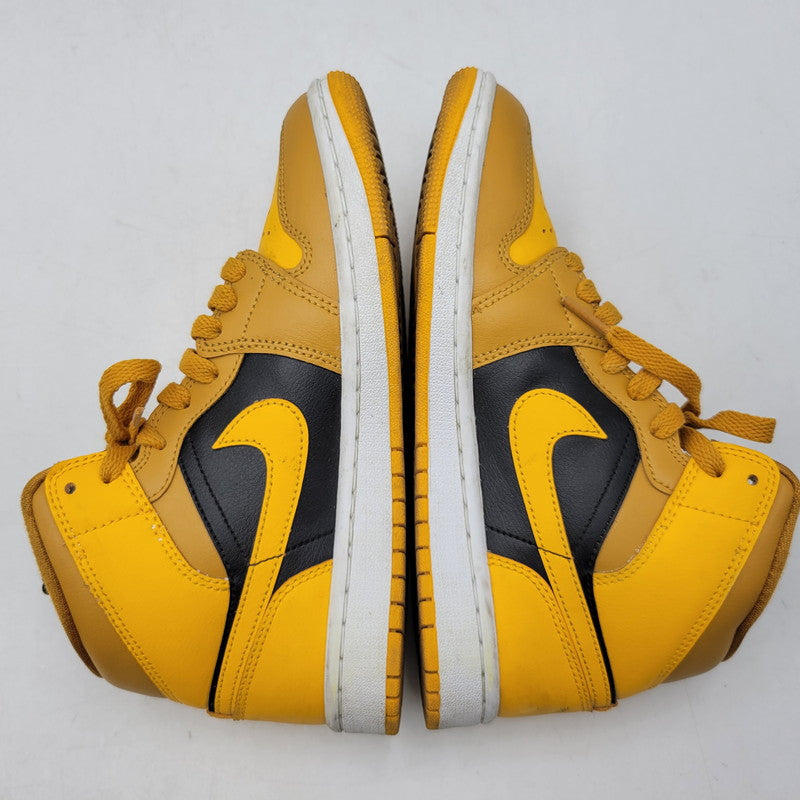 【中古品】【レディース】 NIKE ナイキ WMNS AIR JORDAN 1 MID BQ6472-700 ウィメンズ エア ジョーダン 1 ミッド スニーカー 靴 166-260921-as-23-izu サイズ：23.5cm カラー：UNIVERSITY GOLD/BLACK-WHITE 万代Net店