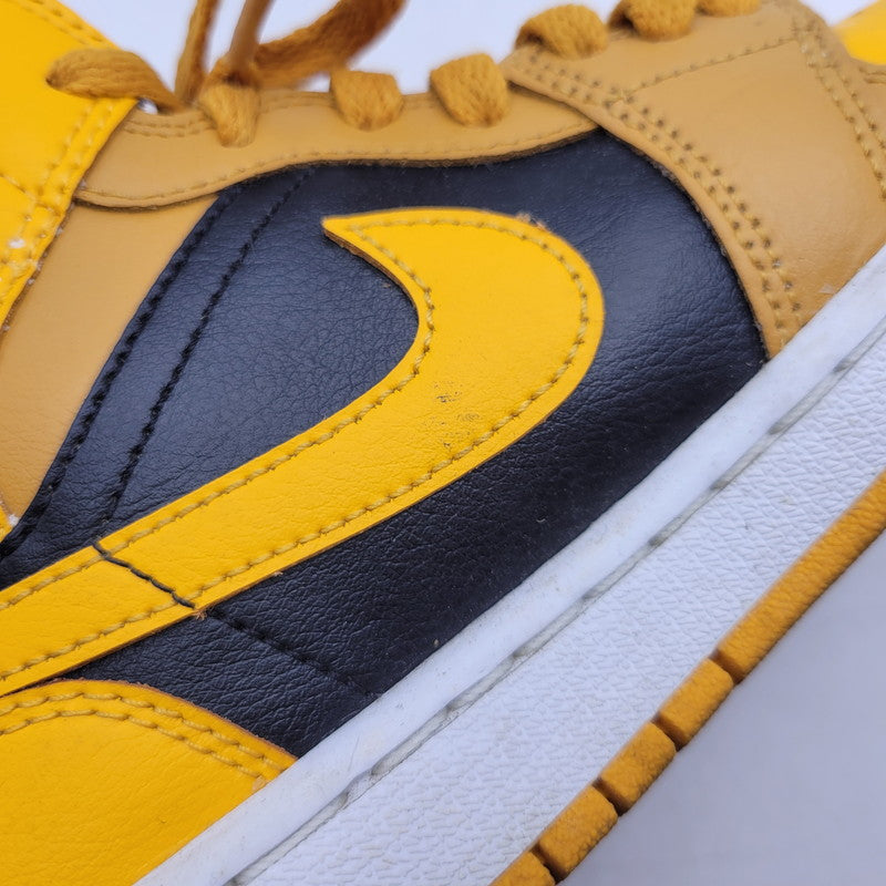 【中古品】【レディース】 NIKE ナイキ WMNS AIR JORDAN 1 MID BQ6472-700 ウィメンズ エア ジョーダン 1 ミッド スニーカー 靴 166-260921-as-23-izu サイズ：23.5cm カラー：UNIVERSITY GOLD/BLACK-WHITE 万代Net店
