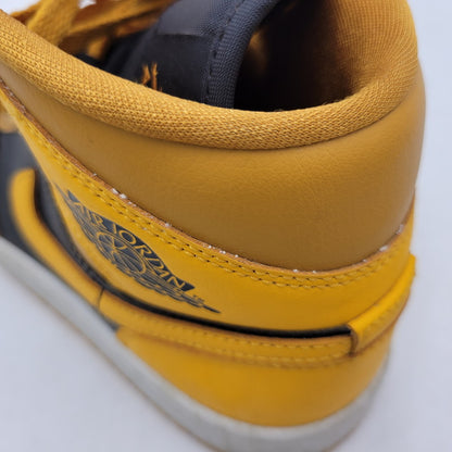 【中古品】【レディース】 NIKE ナイキ WMNS AIR JORDAN 1 MID BQ6472-700 ウィメンズ エア ジョーダン 1 ミッド スニーカー 靴 166-260921-as-23-izu サイズ：23.5cm カラー：UNIVERSITY GOLD/BLACK-WHITE 万代Net店