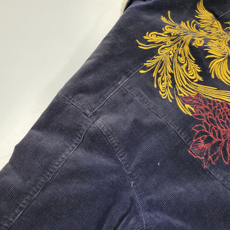 【現状渡し品】【メンズ】 絡繰魂 カラクリダマシイ 274057 総刺繍 BOA CORDUROY JACKET ボア コーデュロイ ジャケット アウター 145-260925-yn-08-izu サイズ：XL カラー：ネイビー 万代Net店