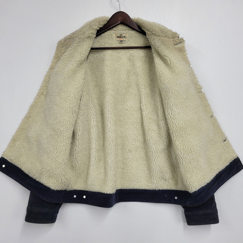 【現状渡し品】【メンズ】 絡繰魂 カラクリダマシイ 274057 総刺繍 BOA CORDUROY JACKET ボア コーデュロイ ジャケット アウター 145-260925-yn-08-izu サイズ：XL カラー：ネイビー 万代Net店