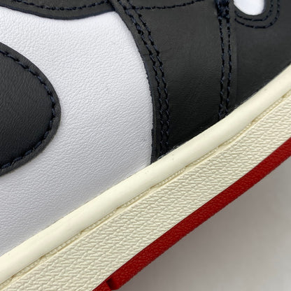 【中古美品】【メンズ】 NIKE ナイキ DZ5485-106 AIR JORDAN エアジョーダン 1 RETRO HIGH OG レトロ ハイ オージー スニーカー シューズ 靴 160-260918-ya-11-izu サイズ：26.5cm カラー：WHITE/BLACK-VARSITY RED-SAIL 万代Net店
