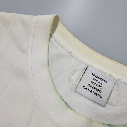 【現状渡し品】【メンズ】 VETEMENTS ヴェトモン ELEPHANT IN THE ROOM TEE UAH19TR310 半袖 Tシャツ 142-260923-as-01-izu サイズ：S カラー：ホワイト 万代Net店