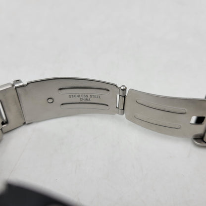 【中古品】【メンズ/レディース】 G-SHOCK ジーショック GST-W1100-1AJF G-STEEL SOLAR WATCH Gスティール ソーラー ウオッチ 腕時計 196-260927-yn-03-izu サイズ：59.1 × 52.4 × 16.1 mm カラー：シルバー×ブラック 万代Net店