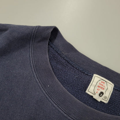 【中古品】【メンズ】 A BATHING APE アベイシングエイプ PRINT SWEATSHIRT プリント スウェット トレーナー 長袖 142-260923-as-02-izu サイズ：M カラー：ネイビー 万代Net店