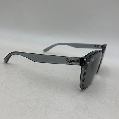 【中古品】【メンズ/レディース】 Ray-Ban レイバン CLASSIC SUNGLASSES RB4392D クラシック サングラス 203-260919-as-22-izu サイズ：66□17-145 カラー：グレー 万代Net店
