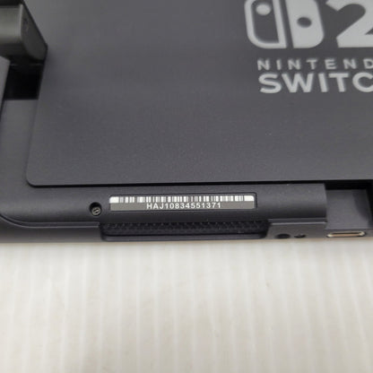 【中古美品】 【未使用】【ゲーム】Nintendo Switch 2 スプラトゥーン レイダース セット (日本語・国内専用) BEE-S-KB6PE(JPN) 任天堂 ニンテンドースイッチ2 本体 035-261018-as-02-izu 万代Net店