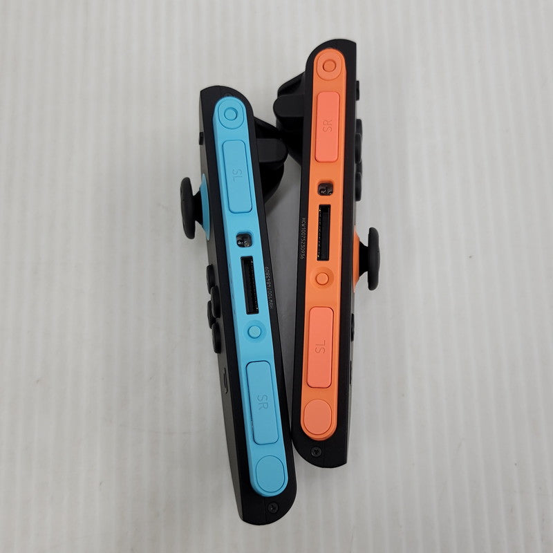【中古美品】 【未使用】【ゲーム】Nintendo Switch 2 スプラトゥーン レイダース セット (日本語・国内専用) BEE-S-KB6PE(JPN) 任天堂 ニンテンドースイッチ2 本体 035-261018-as-02-izu 万代Net店