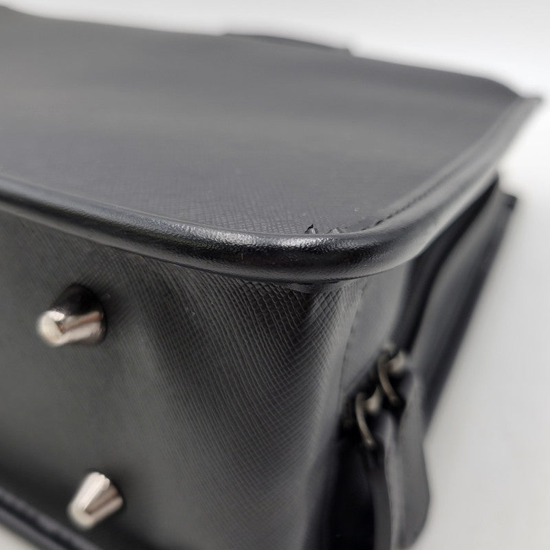 【中古品】【メンズ】 TAKEO KIKUCHI タケオキクチ BRIEF CASE ブリーフケース 鞄 カバン 188-260928-ay-08-izu カラー：ブラック 万代Net店
