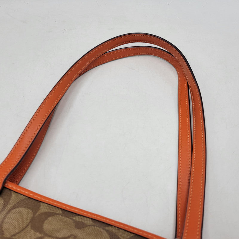 【中古品】【レディース】 COACH コーチ SIGNATURE TOTE BAG F58292 シグネチャー トートバッグ 鞄 カバン 180-260928-ay-09-izu カラー：ブラウン×オレンジ 万代Net店