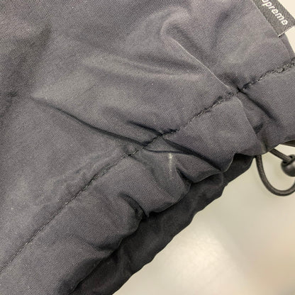 【中古品】【メンズ】 SUPREME シュプリーム HOODED フーデッド LOGO ロゴ HALF ZIP PULLOVER ハーフ ジップ プルオーバー ジャケット 149-261010-sm-03-izu サイズ：M カラー：ブラック 万代Net店
