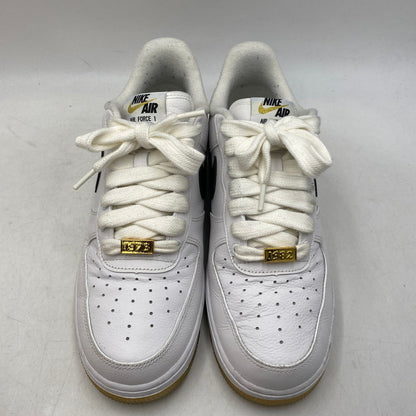 【中古品】【メンズ】 NIKE ナイキ DX2305-100 AIR FORCE 1 LOW BRONX ORIGINS エア フォース 1 ロー ブロンクス オリジンズ スニーカー 靴 160-260921-kh-01-izu サイズ：27.5 カラー：WHITE/BLACK-METALLIC GOLD-COCONUT MILK 万代Net店