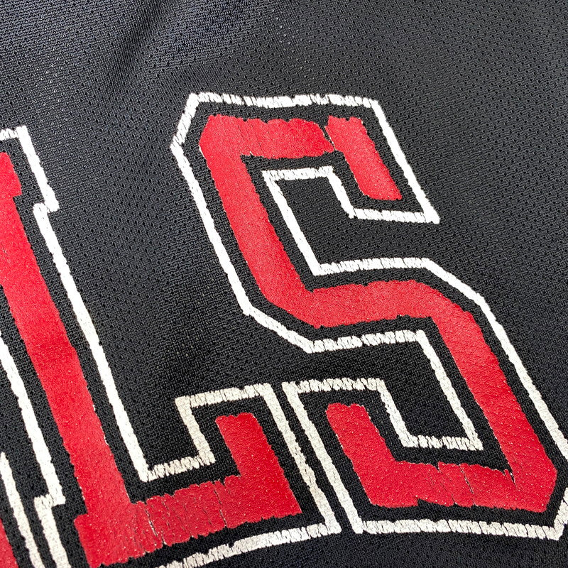 【中古品】【メンズ】 CHAMPION チャンピオン 90S CHICAGO BULLS MICHAEL JORDAN GAME SHIRT シカゴ ブルズ マイケル ジョーダン ゲーム シャツ トップス タンクトップ 146-260928-cs-05-izu サイズ：44 カラー：ブラック 万代Net店
