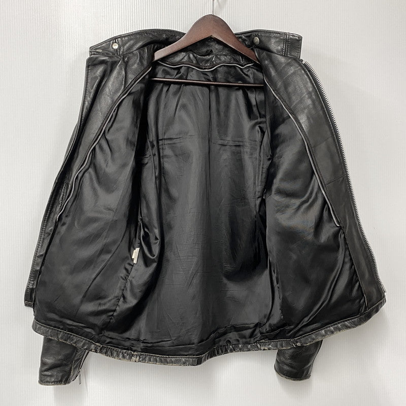 【現状渡し品】【メンズ】 SCHOTT ショット STAND-COLLAR SINGLE RIDER JACKET スタンドカラー シングル ライダース ジャケット アウター 145-260922-kh-04-izu サイズ：38 カラー：ブラック 万代Net店
