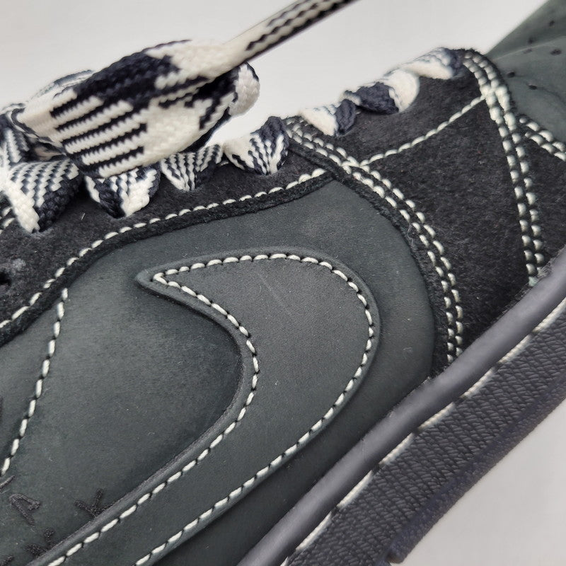 【中古品】【メンズ/レディース】 NIKE ナイキ × TRAVIS SCOTT トラヴィス スコット AIR JORDAN 1 LOW OG SP DM7866-001 エア ジョーダン 1 ロー OG SP スニーカー 靴 160-260924-as-01-izu サイズ：25.5cm カラー：BLACK/PHANTOM BLACK 万代Net店