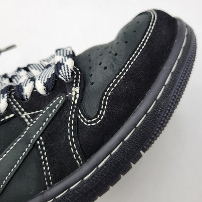 【中古品】【メンズ/レディース】 NIKE ナイキ × TRAVIS SCOTT トラヴィス スコット AIR JORDAN 1 LOW OG SP DM7866-001 エア ジョーダン 1 ロー OG SP スニーカー 靴 160-260924-as-01-izu サイズ：25.5cm カラー：BLACK/PHANTOM BLACK 万代Net店