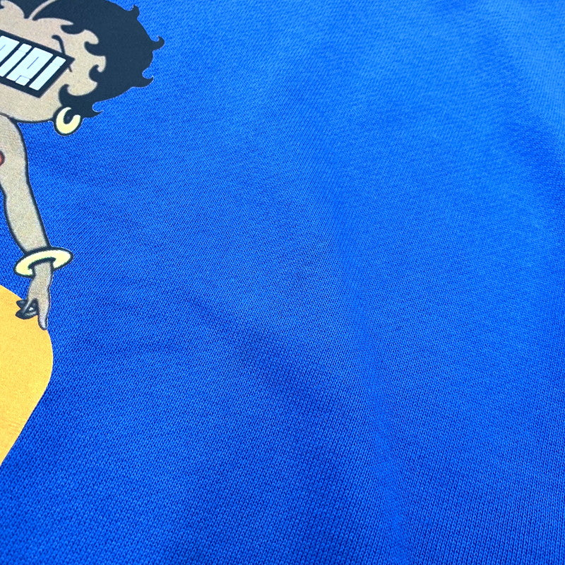 【中古品】【メンズ】 WORLD WIDE FAMOUS ワールドワイドフェイマス BETTY GRAPHIC SWEATSHIRT ベティ グラフィック スウェットシャツ トップス 142-260924-kh-07-izu サイズ：XL カラー：ブルー 万代Net店