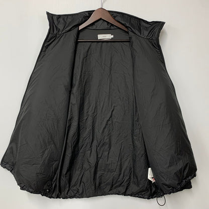【中古品】【メンズ】 GRAPHPAPER グラフペーパー GM233-30053 23AW PERTEX パーテックス QUANTUM INSULATED BLOUSON クオンタム インシュレイテッド ブルゾン アウター 140-261018-ya-08-izu サイズ：1 カラー：ブラック 万代Net店
