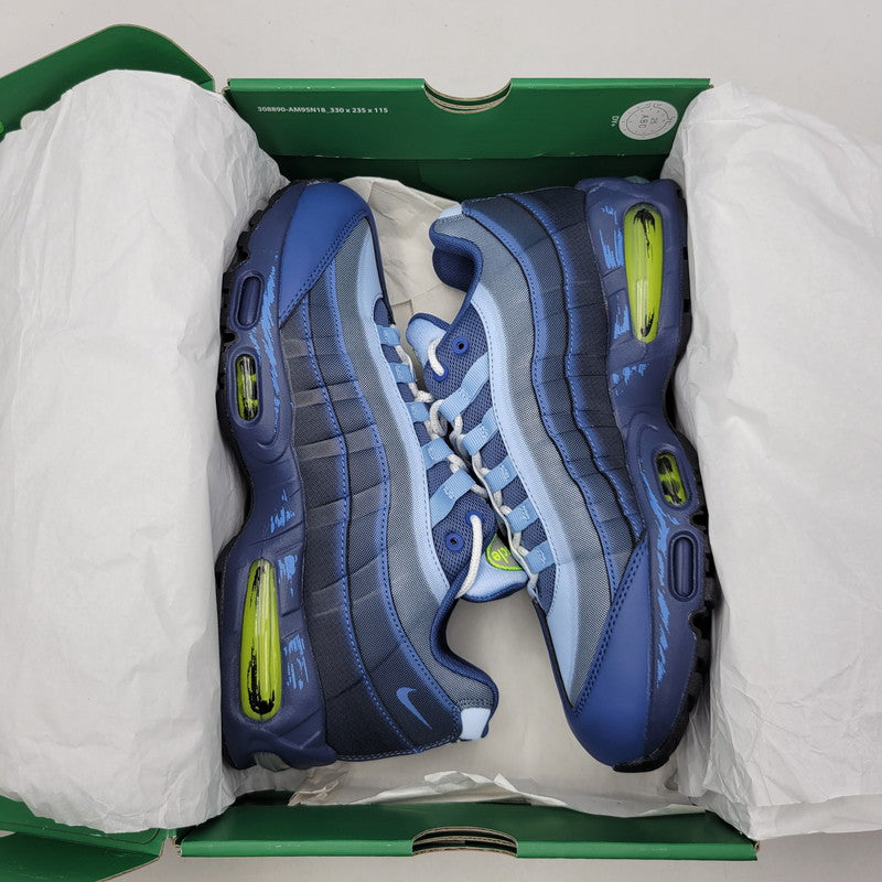 【中古美品】【メンズ】 NIKE ナイキ × Yu-Gi-Oh! 遊戯王 AIR MUSCLE 95 QS YGO II7404-400 エア マッスル 95 QS スニーカー 靴 160-260924-as-02-izu サイズ：27.5cm カラー：PSYCHIC BLUE/MYSTIC NAVY 万代Net店