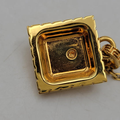 【中古品】【メンズ/レディース】 VERSACE ヴェルサーチ MEDUSA SQUARE NECKLACE メドゥーサ スクエア ネックレス アクセサリー 182-260927-yn-06-izu カラー：ゴールド 万代Net店