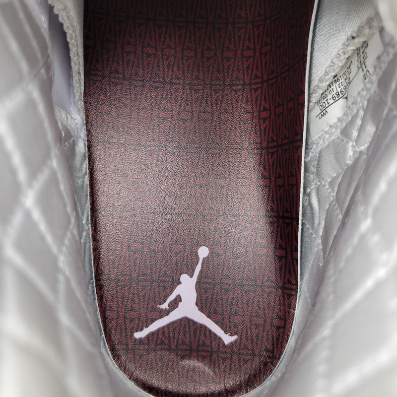 【中古品】【メンズ】 NIKE ナイキ×A MA MANIERE ア・マ・マニエール DV6989-100 WOMEN'S AIR JORDAN 12 ウィメンズ エア ジョーダン スニーカー シューズ 靴 160-260923-cs-16-izu サイズ：28cm カラー：WHITE/BLACK-BURGUNDY CRUSH 万代Net店