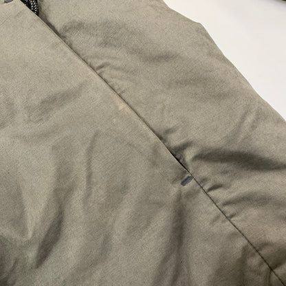 【中古品】【メンズ】 NIKE ナイキ 928886-001 TECH PACK SYN FILL JACKET テック パック シンセティック フィル ジャケット アウター 148-260923-cs-07-izu サイズ：L カラー：グレー系 万代Net店