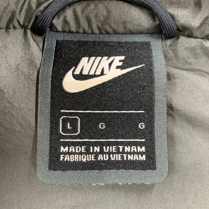 【中古品】【メンズ】 NIKE ナイキ 928886-001 TECH PACK SYN FILL JACKET テック パック シンセティック フィル ジャケット アウター 148-260923-cs-07-izu サイズ：L カラー：グレー系 万代Net店