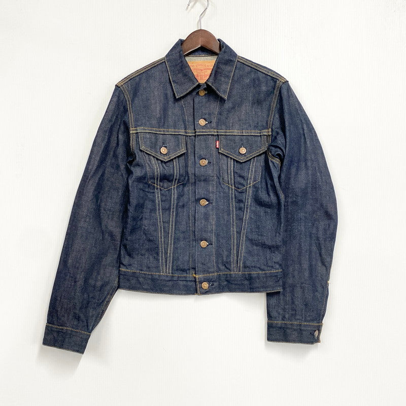 【中古美品】【メンズ】 LEVI'S VINTAGE CLOTHING リーバイスビンテージクロージング 刻印555 2000年製 1967年モデル復刻 00S 4TH DENIM JACKET デニム ジャケット アウター 146-261003-ya-06-izu サイズ：36 カラー：インディゴ 万代Net店