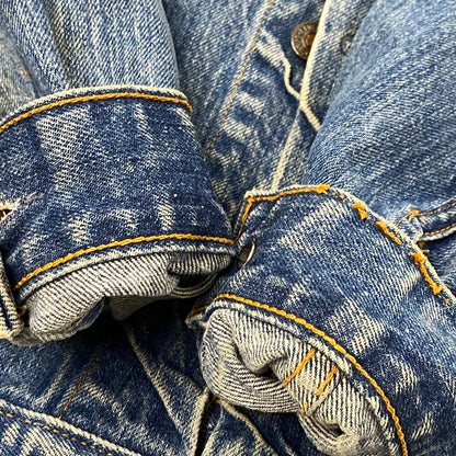 【中古品】【メンズ】 LEVI'S リーバイス 刻印350 極東工場 不均等V BIG-E 60-70S 70505 4TH DENIM JACKETデニム ジャケット アウター 146-261003-ya-10-izu サイズ：下記参照 カラー：ライトインディゴ 万代Net店