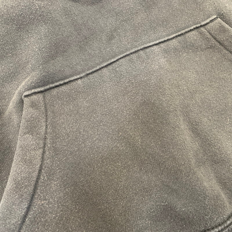 【中古品】【メンズ】 FEAR OF GOD ESSENTIALS フィア オブ ゴッド エッセンシャルズ LOGO PULLOVER HOODIE ロゴ プルオーバー パーカー トップス 142-260925-ay-07-izu サイズ：L カラー：ブラック 万代Net店