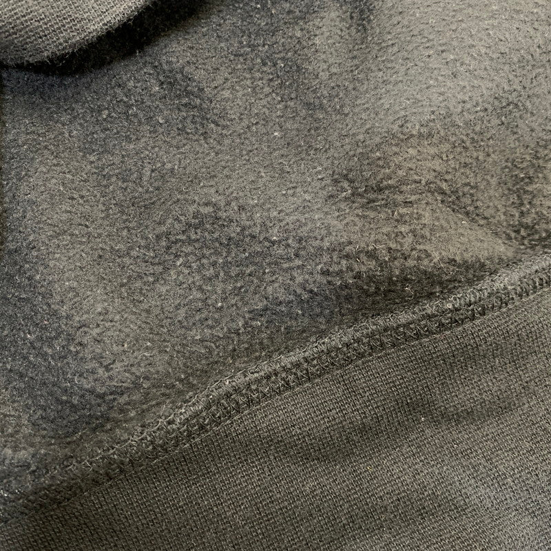【中古品】【メンズ】 FEAR OF GOD ESSENTIALS フィア オブ ゴッド エッセンシャルズ HALF ZIP LOGO SWEATSHIRT ハーフジップ ロゴ スウェット トップス 142-260925-ay-08-izu サイズ：XL カラー：ブラック 万代Net店