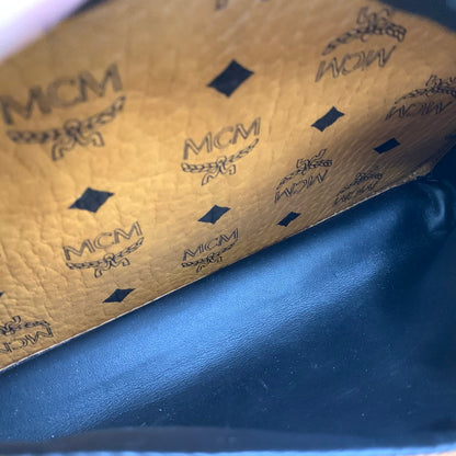 【現状渡し品】【レディース】 MCM エム・シー・エム MMK6SVE38CO001 スターク サイドスタッズ ヴィセトス バッグパック リュック 鞄 カバン 180-260925-ay-14-izu カラー：ブラウン 万代Net店