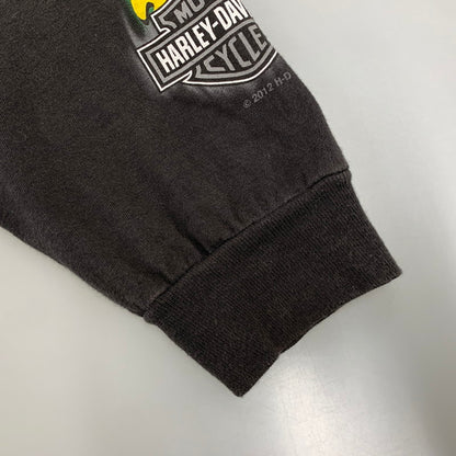【中古品】【メンズ】 HARLEY-DAVIDSON ハーレーダビッドソン c2012 GREEN FLAME CLOVER LS TEE グリーン フレーム クローバー ロングスリーブ Ｔシャツ トップス 長袖 146-260923-cs-01-izu サイズ：不明 カラー：ブラック 万代Net店