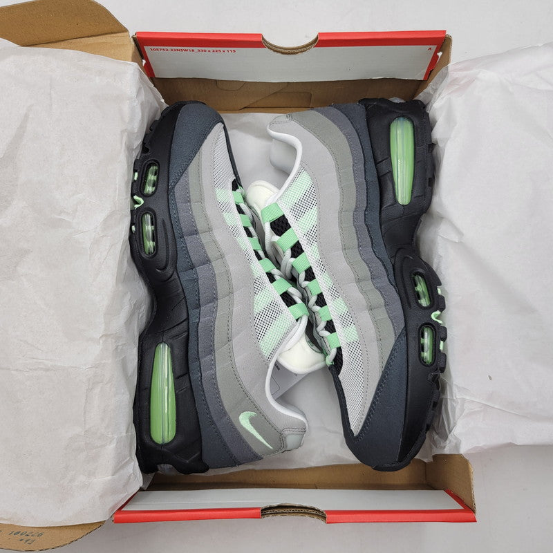 【中古美品】【メンズ】 NIKE ナイキ W AIR MAX 95 BIG BUBBLE HJ5996-005 ウィメンズ エア マックス 95 ビッグ バブル スニーカー 靴 160-260923-as-14-izu サイズ：28cm カラー：BLACK/FRESH MINT-WHITE 万代Net店