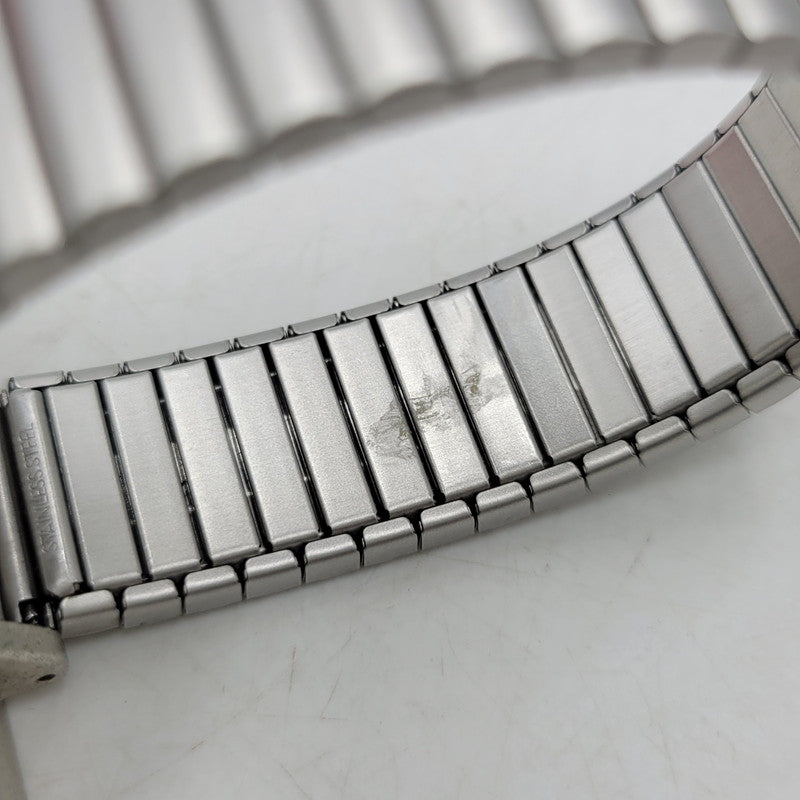 【中古品】【メンズ/レディース】 ULTRASEVEN 50TH VIDEO SEAVER DIGITAL WATCH ウルトラセブン55周年 ビデオシーバー デジタルウォッチ 腕時計 197-260927-yn-04-izu カラー：シルバー 万代Net店