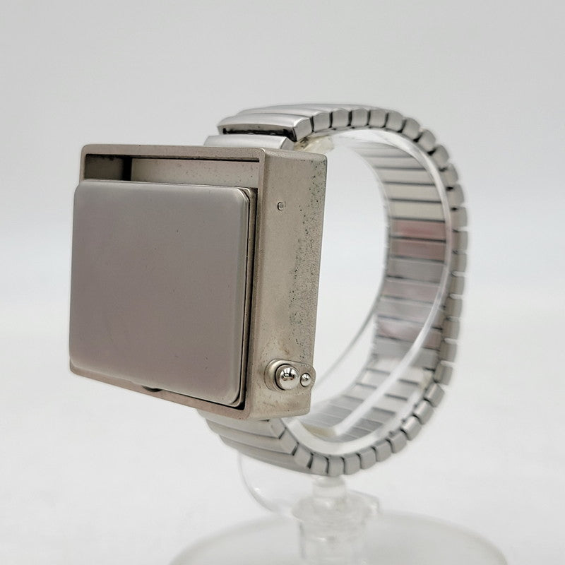 【中古品】【メンズ/レディース】 ULTRASEVEN 50TH VIDEO SEAVER DIGITAL WATCH ウルトラセブン55周年 ビデオシーバー デジタルウォッチ 腕時計 197-260927-yn-04-izu カラー：シルバー 万代Net店